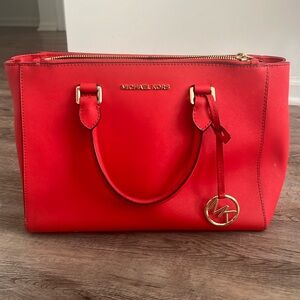 Red Michael kors tote bag
